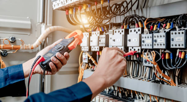 Best Electrician Near Me  in Newton, TX