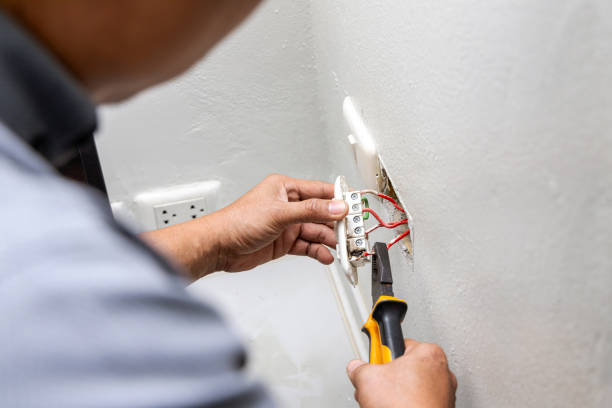 Best Emergency Electrician Near Me  in Newton, TX